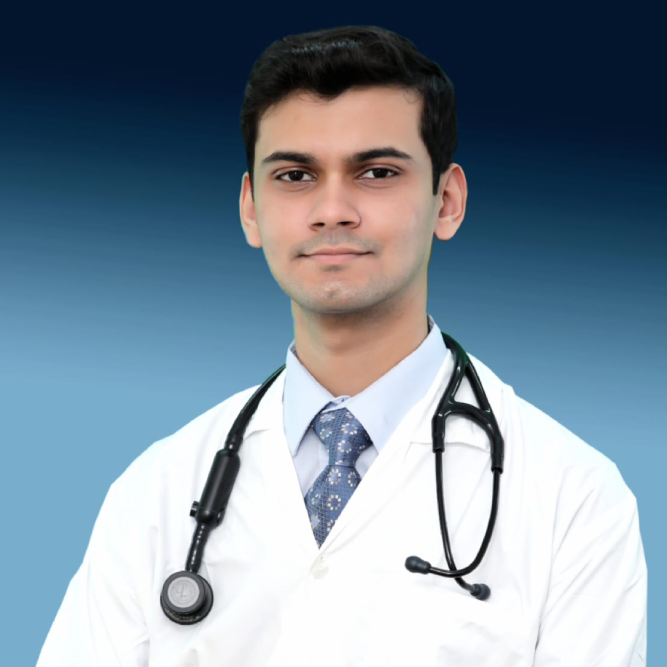 Dr Ashish-Goel-Fayth-Clinic